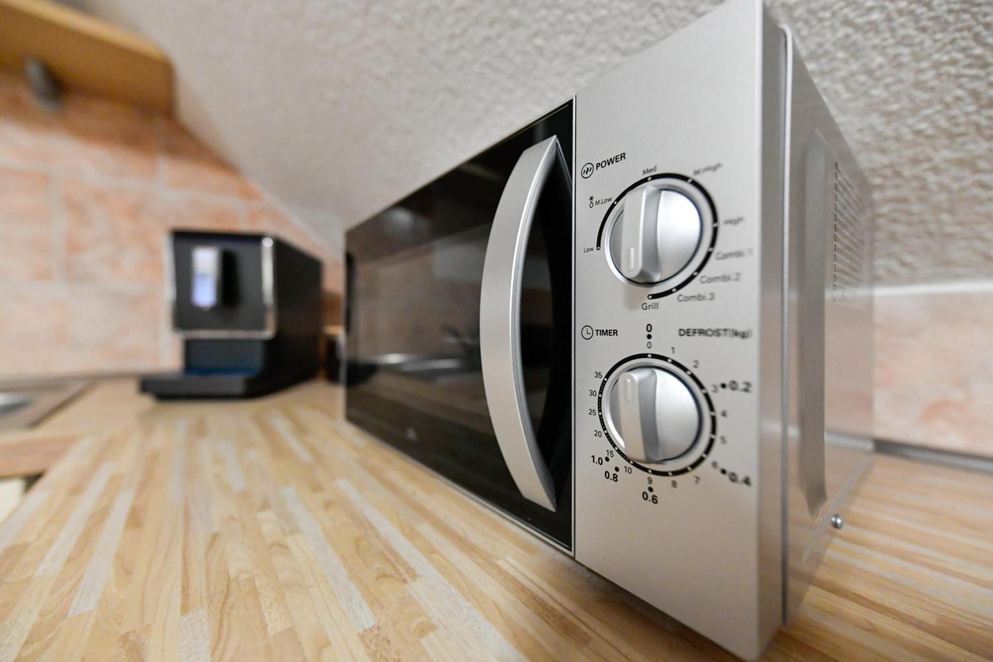 Grosses Spree Apartment, 3 Schlafzimmer Bis 10 Personen, 4X Kfz Parkplatz, Terrasse, Waschtrockner, Wlan, Netflix Cottbus Exteriér fotografie