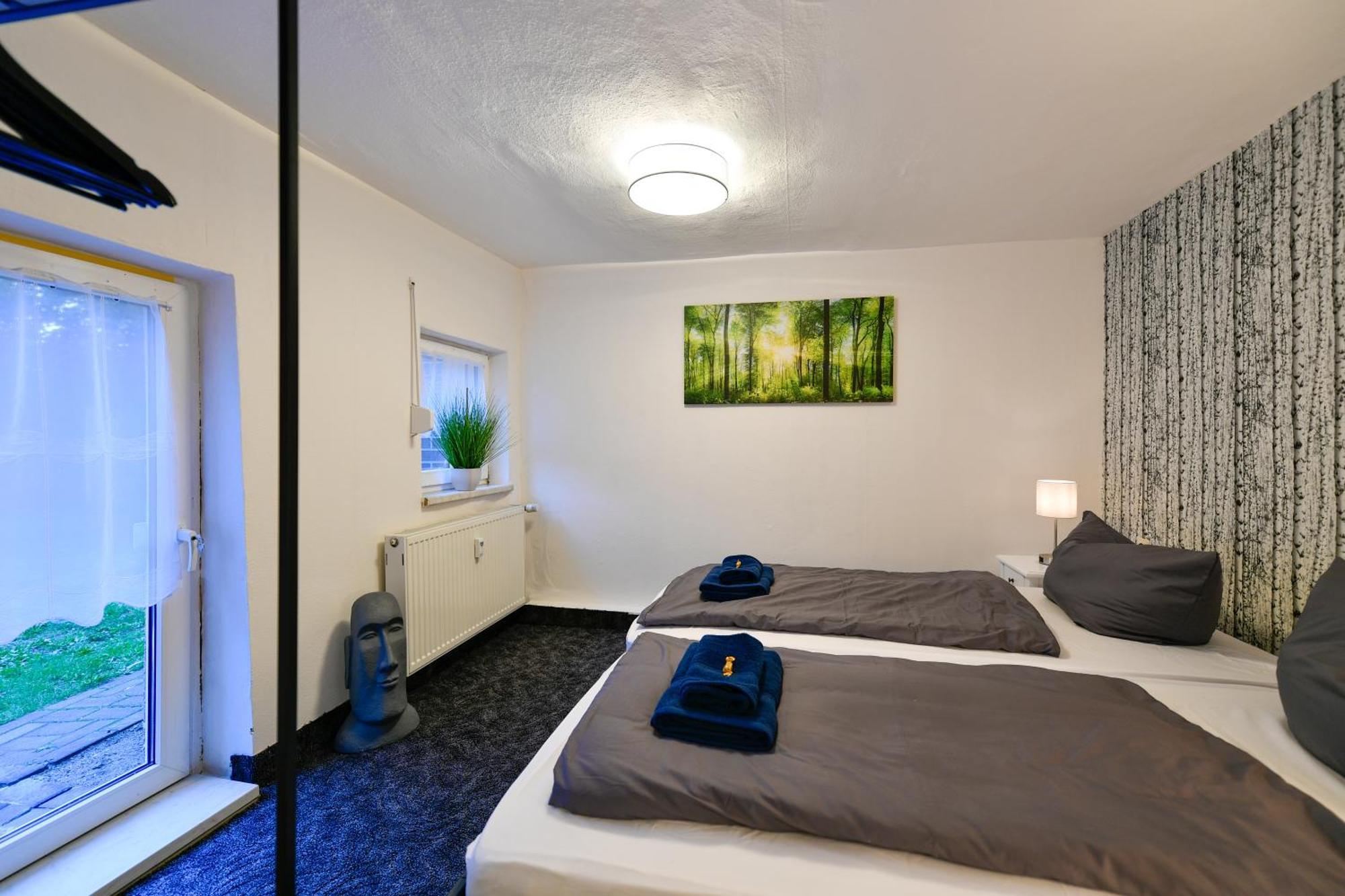 Grosses Spree Apartment, 3 Schlafzimmer Bis 10 Personen, 4X Kfz Parkplatz, Terrasse, Waschtrockner, Wlan, Netflix Cottbus Exteriér fotografie
